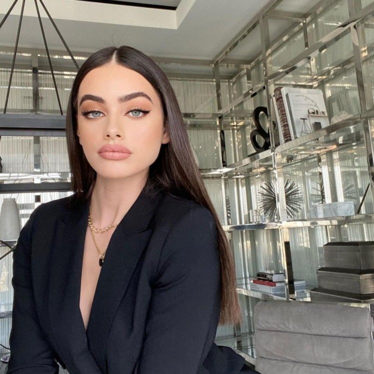 Израильтянка Яэль Шелбиа