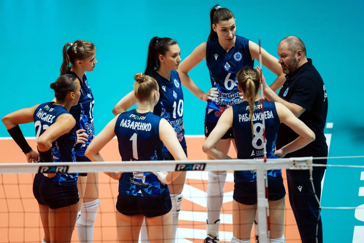 Женская волейбольная команда динамо казань