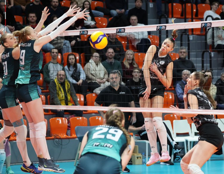 Ленинградка волейбол чернова