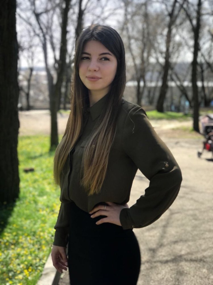 Девушка с кавказа