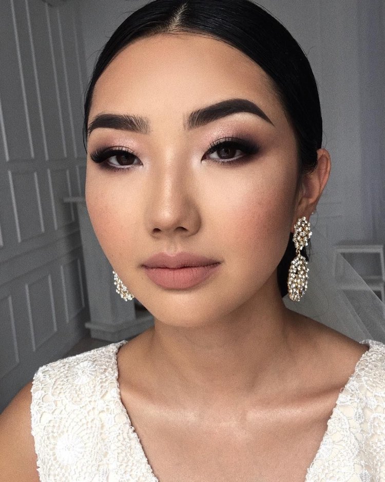 Вечерний макияж для азиаток