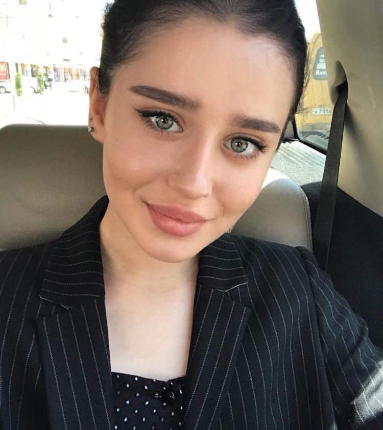 Амина Алиева