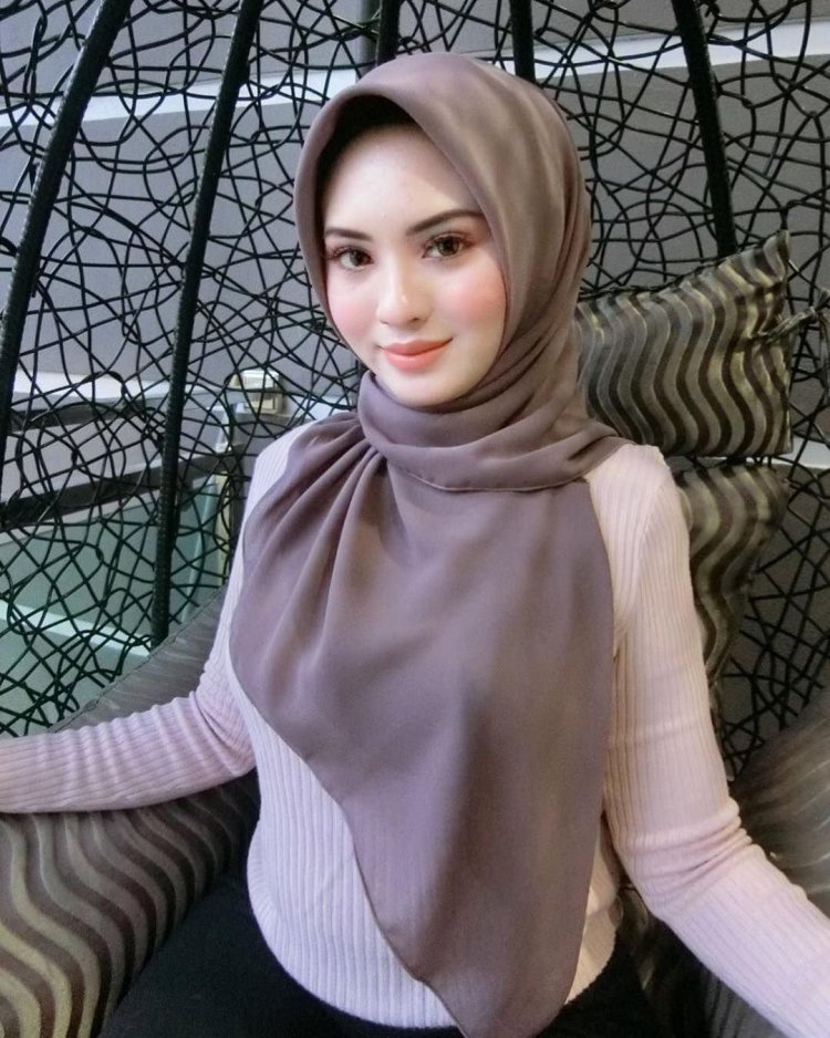 Борлакова Мадина хиджаб