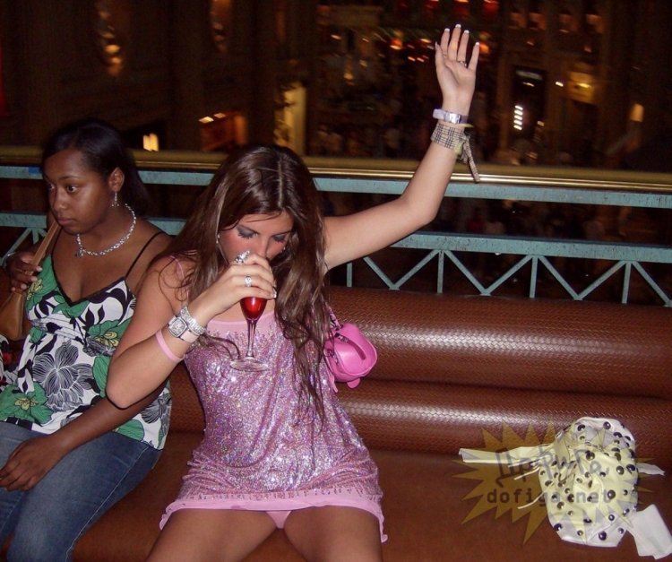 Девчонки отрываются