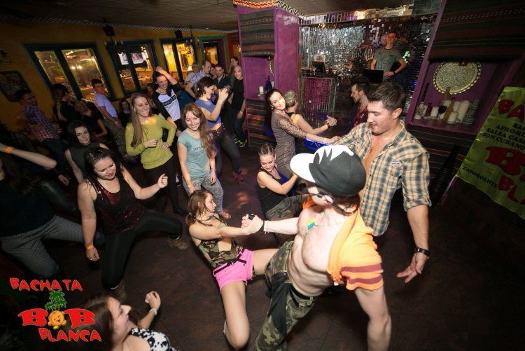 Корпоратив в ночном клубе