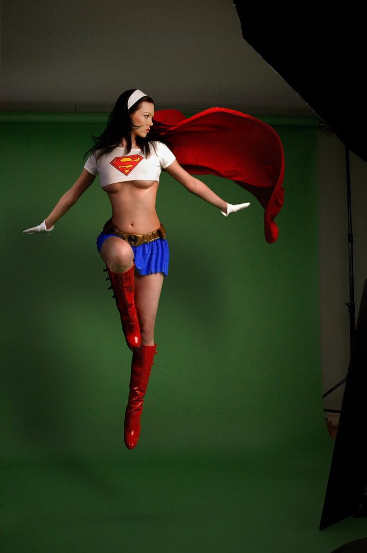 Меган Фокс в костюме Супермена