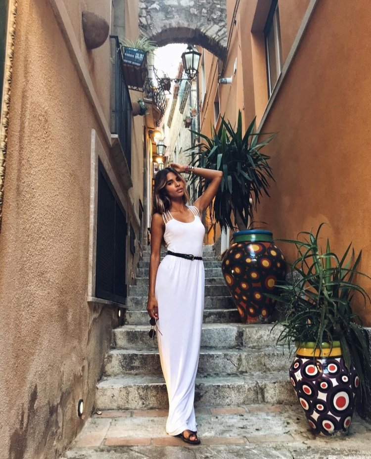 Итальянский стиль девушки