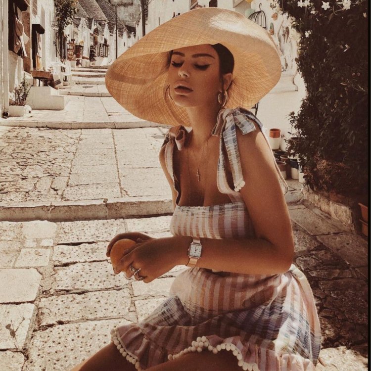 Итальянский стиль девушки