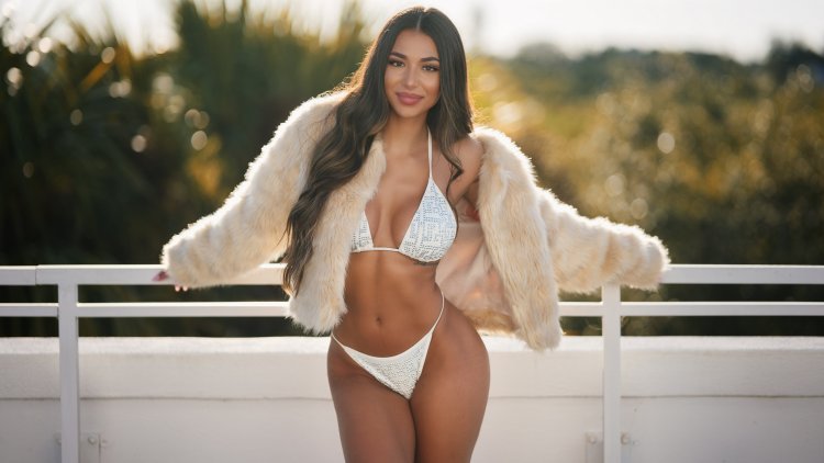 Смуглые девушки