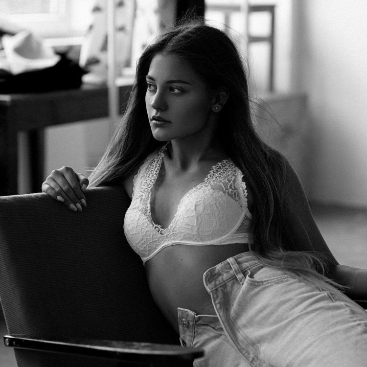 Дилара девушка МОРГЕНШТЕРНА