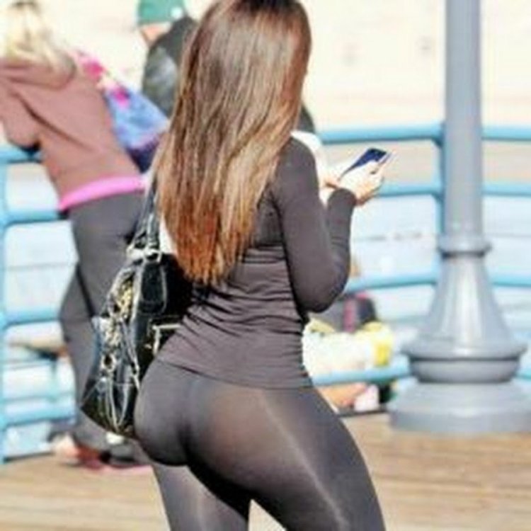 Просвечивают лосины