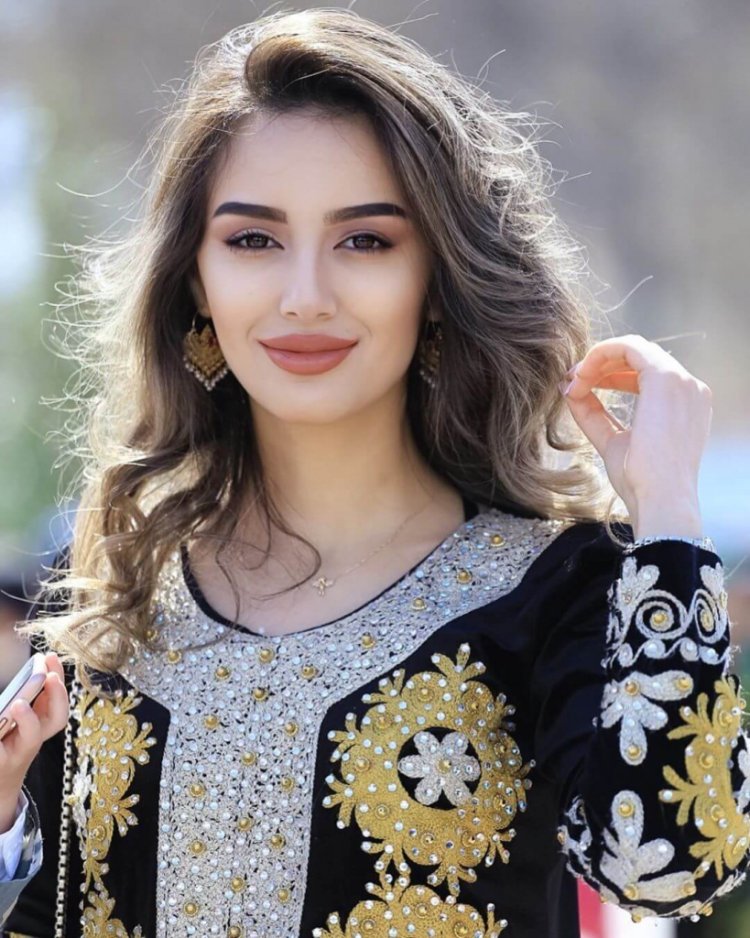 Девушка из таджикистана