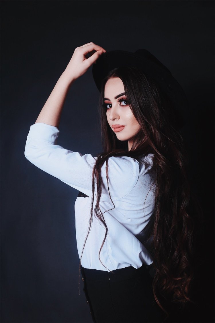 Амина Абдуллаева