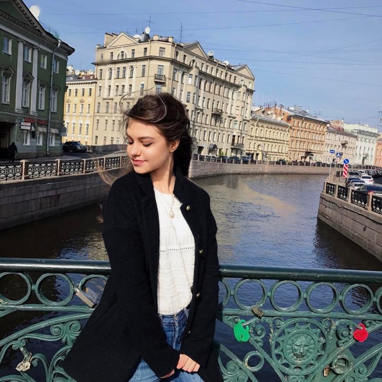 Алина Брагина девушка Литвина