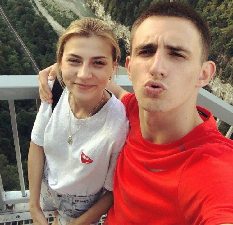 Показать девушку литвина