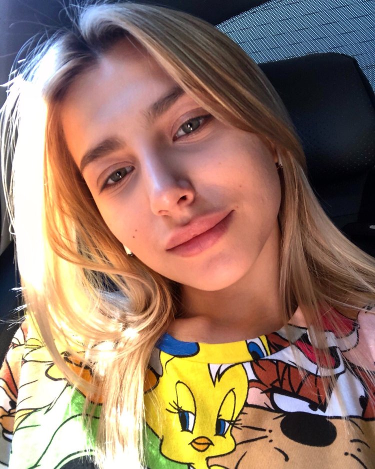 Алина Брагина блоггер