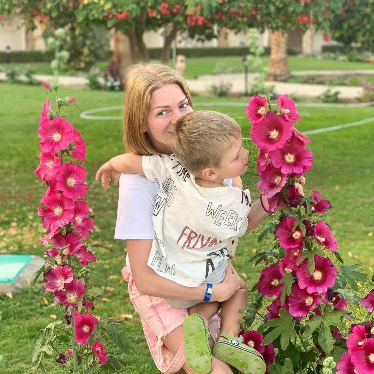 Яна Глущенко дети