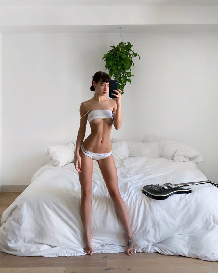 Maddy Crum фигура