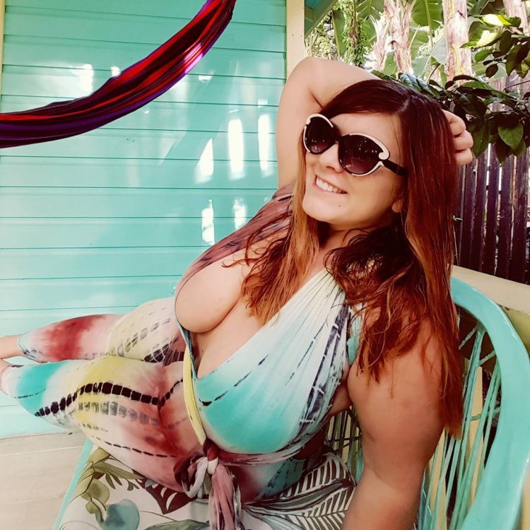 Девушки в самом соку