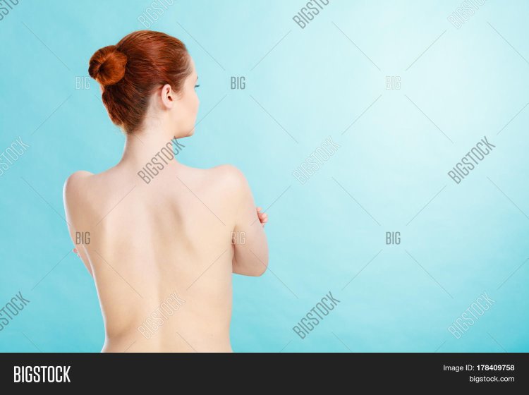 Голое тело вид сзади женщин