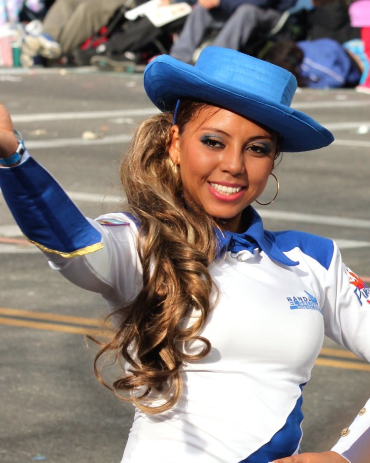 Сальвадор девушки