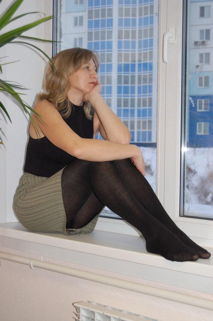 Мама в колготках домашние