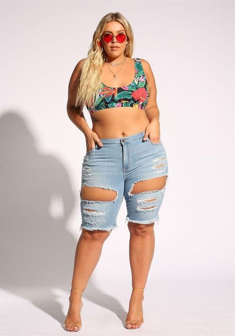 Шорты бермуды плюс сайз