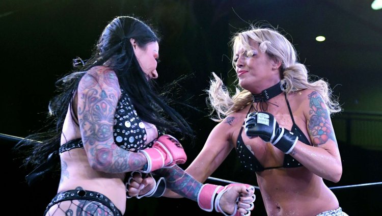 Женские бои Кристи Риччи