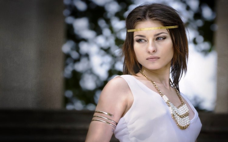 Андри КАРАТОНИ