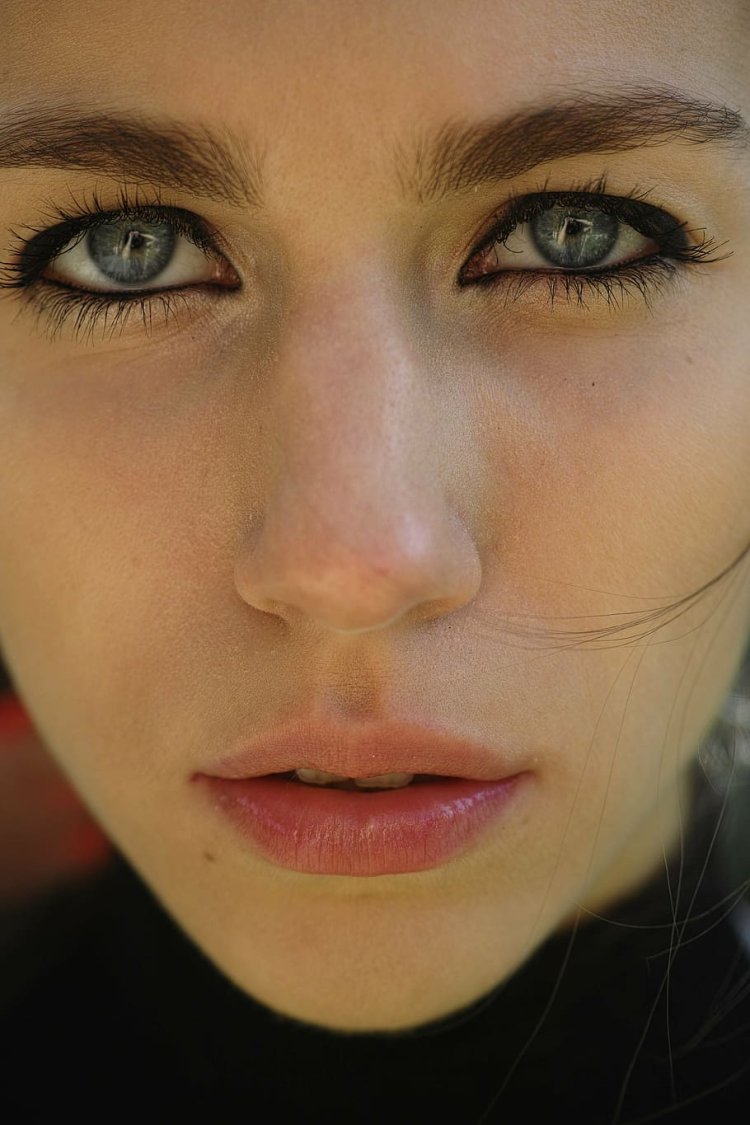 Глаз человека девушки