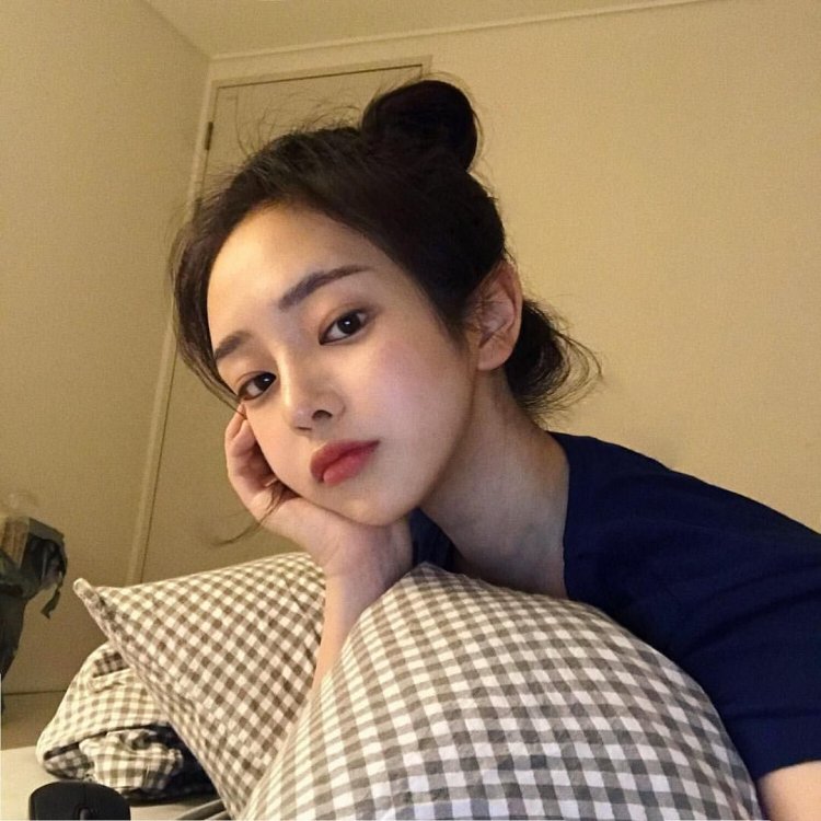 Алина Хва Хва