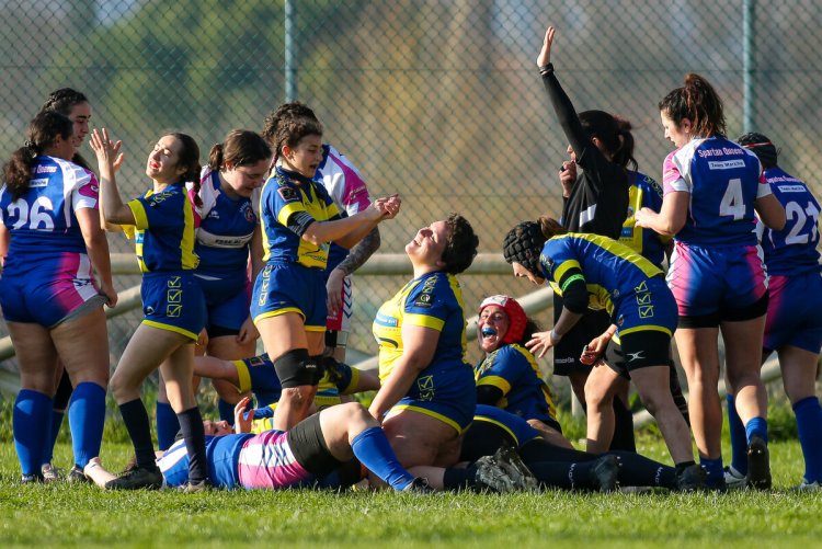 Женский регби