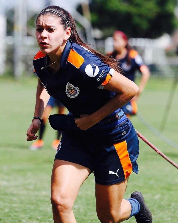 Анна Минисламовна регби