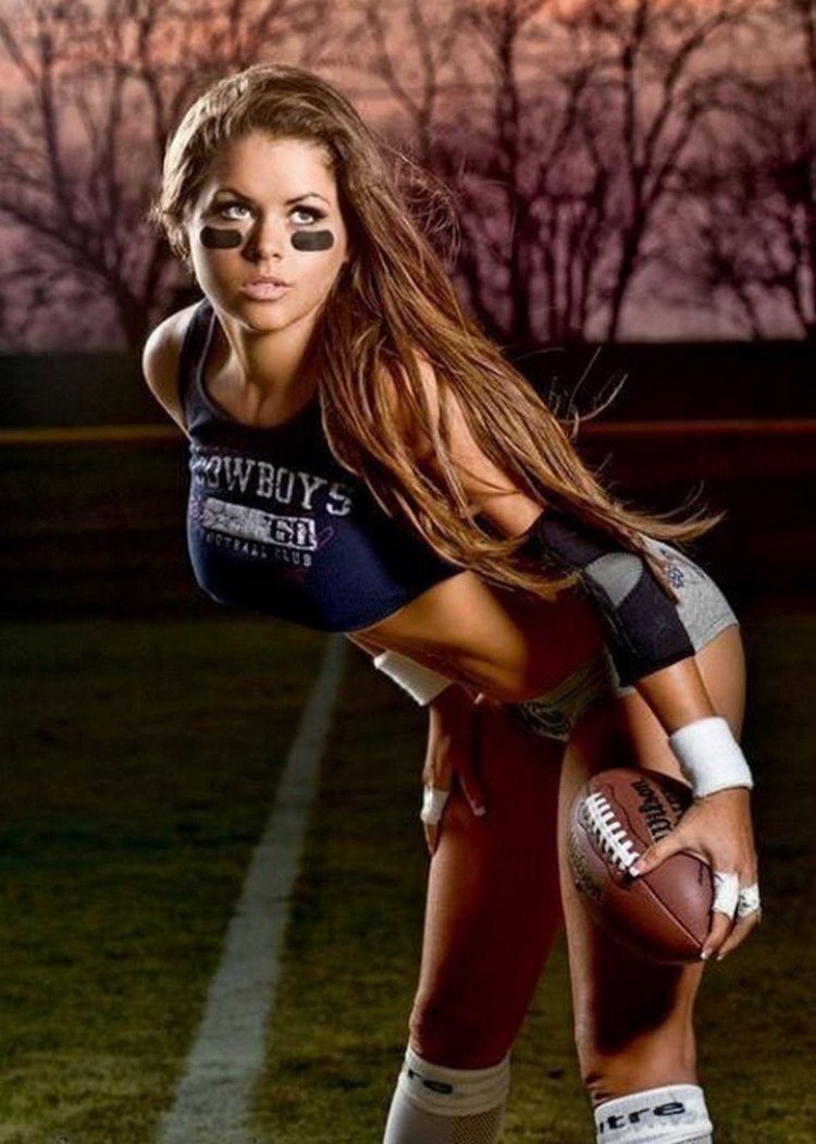 Американский футбол женщины