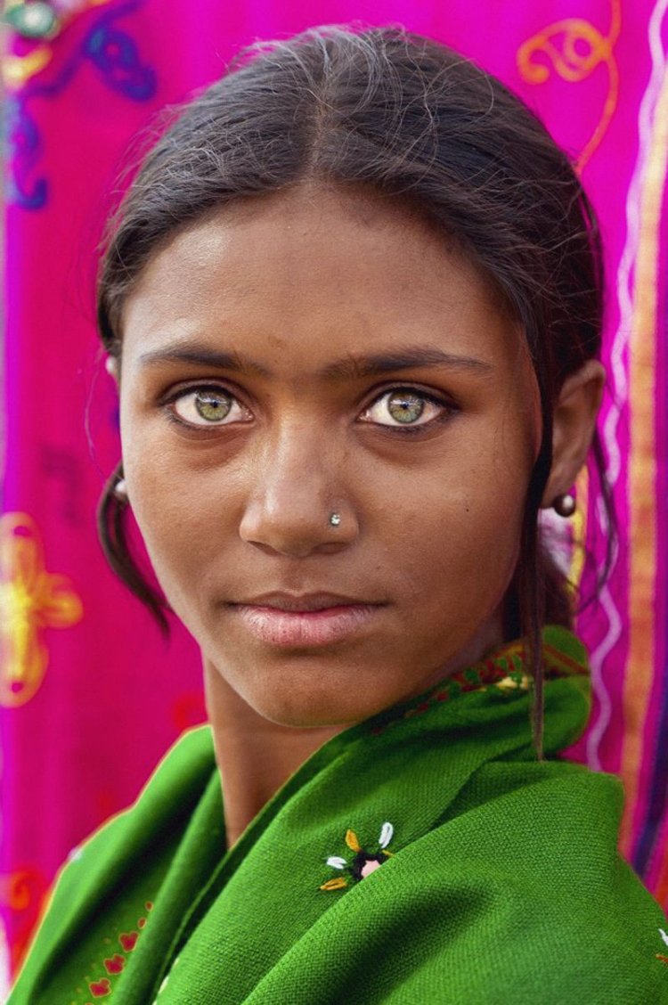 Необычные глаза