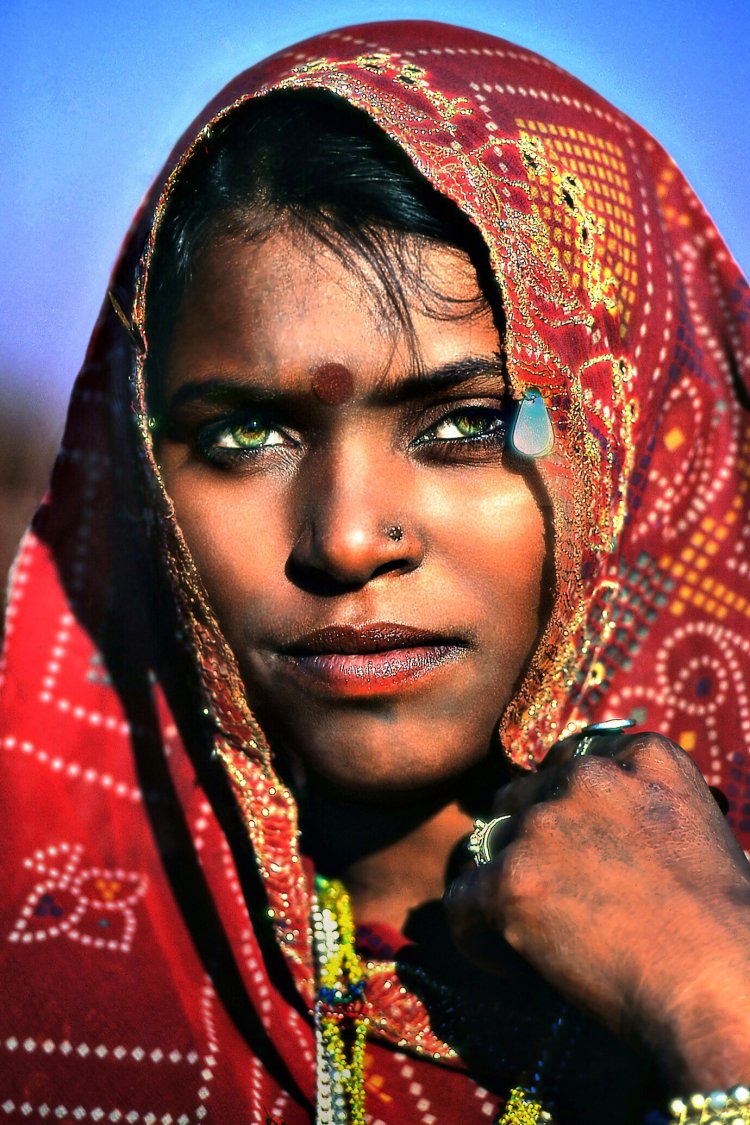 Индианки со светлыми глазами