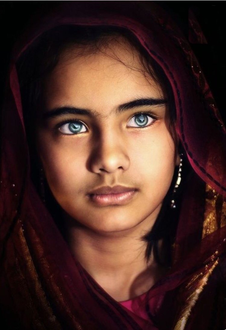 Индианки со светлыми глазами