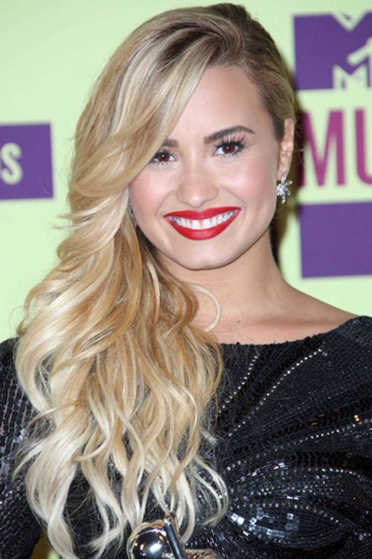 Деми Ловато 2012