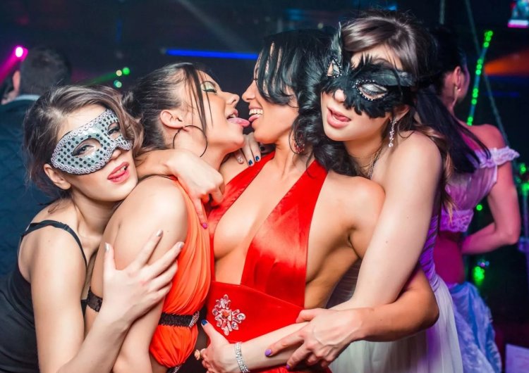 Свинг вечеринка