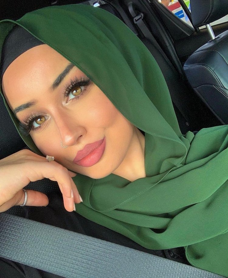 Девушки в хиджабе красивые