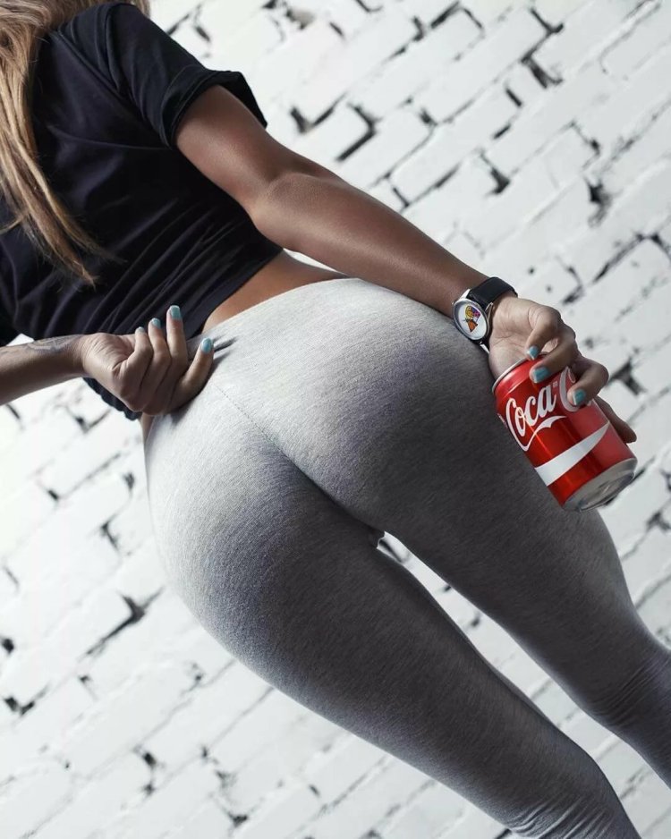 Красивая попа девушек