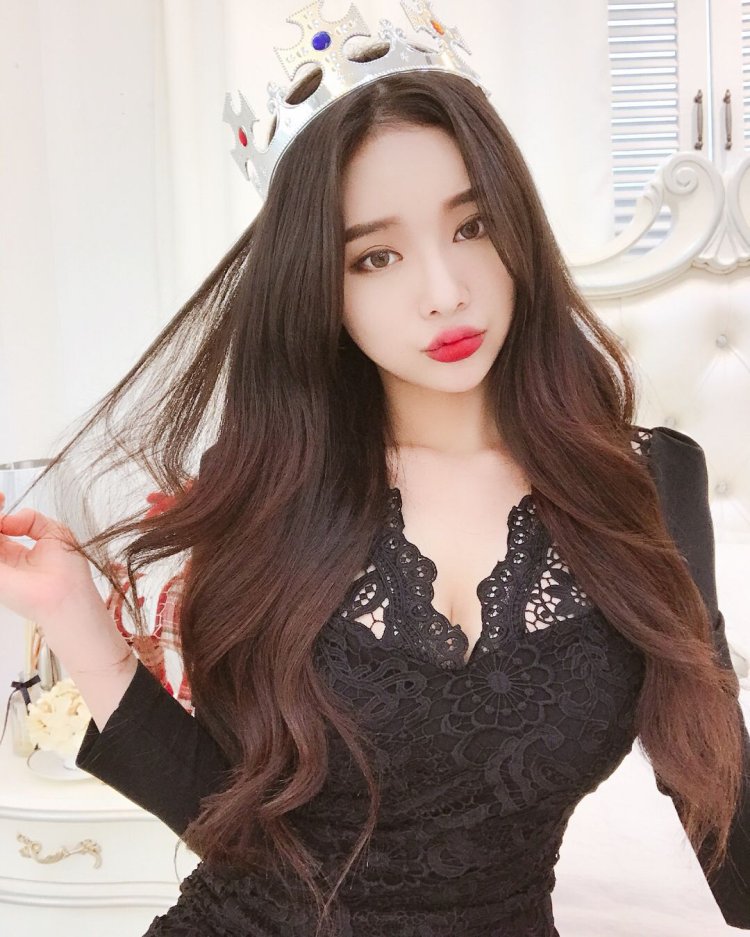 Ким Нахи корейская модель