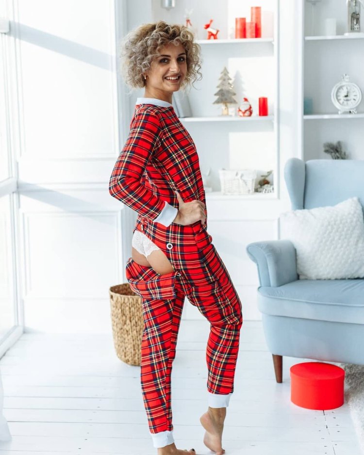 Комбинезон с открытой попой