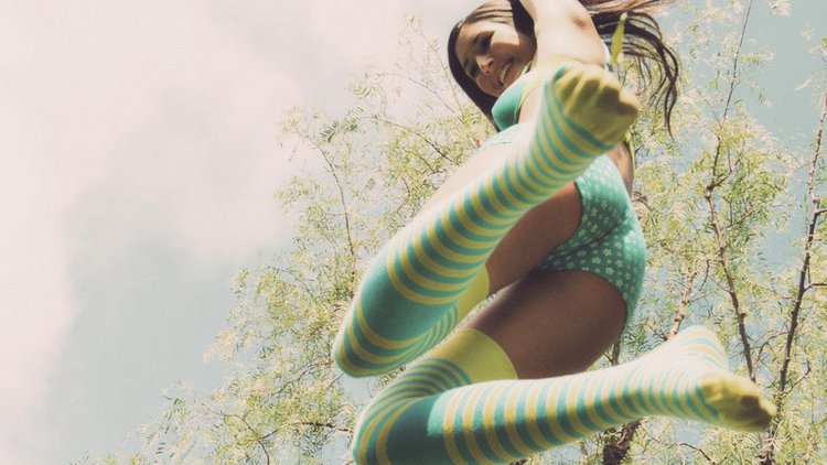 Девочки вид снизу