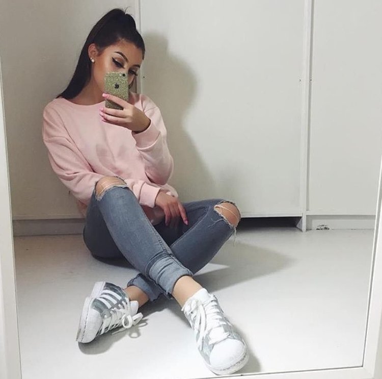 Алина Зенкова