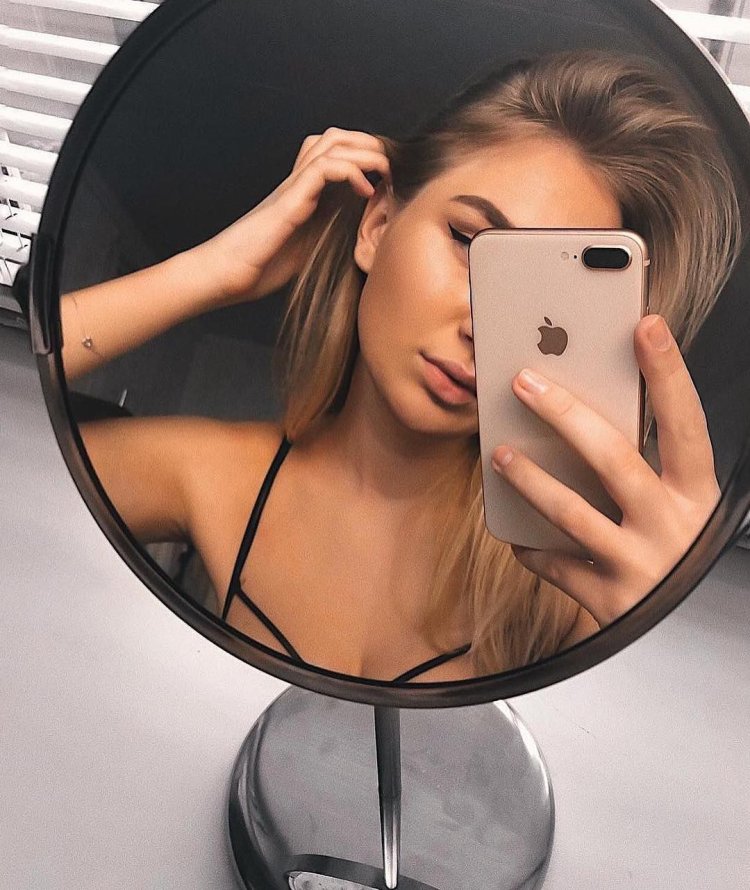 Катя селфи на айфон