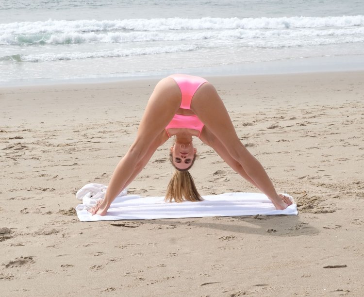 Рэйчел МАККОРД йога