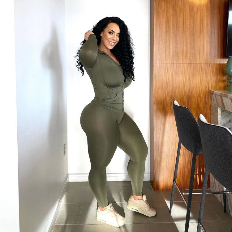 Gemstar Gemma бедра