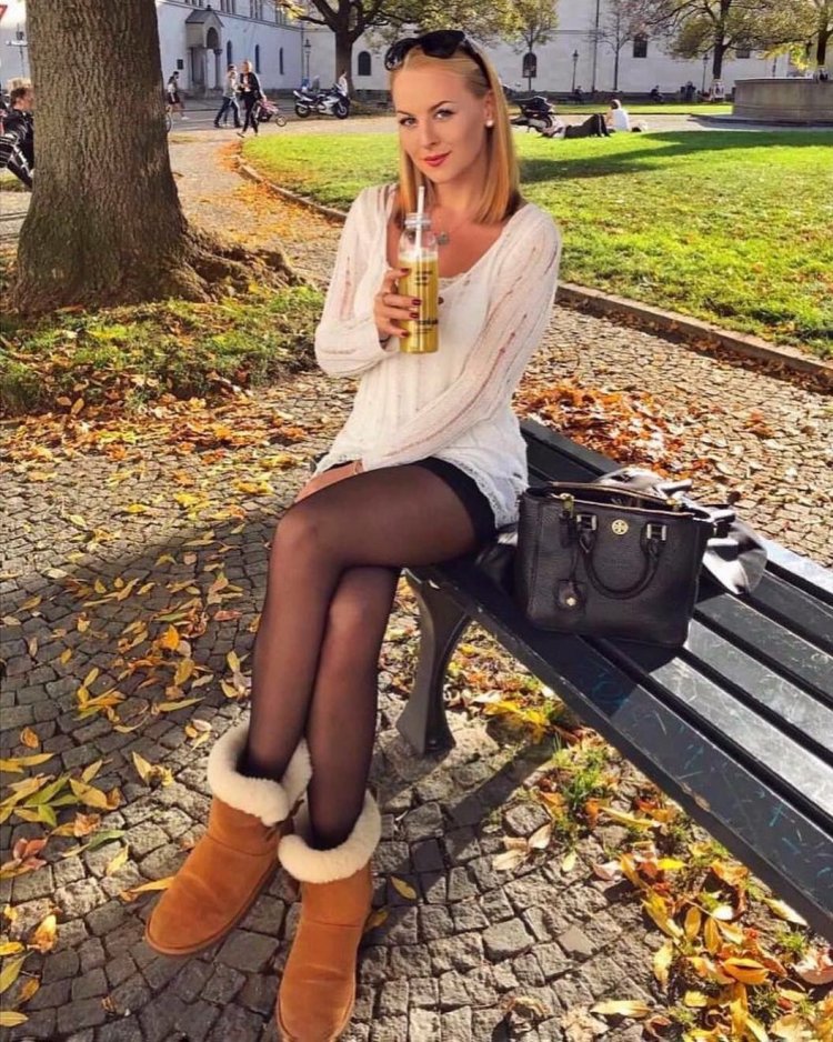 Девушки в колготках Instagram