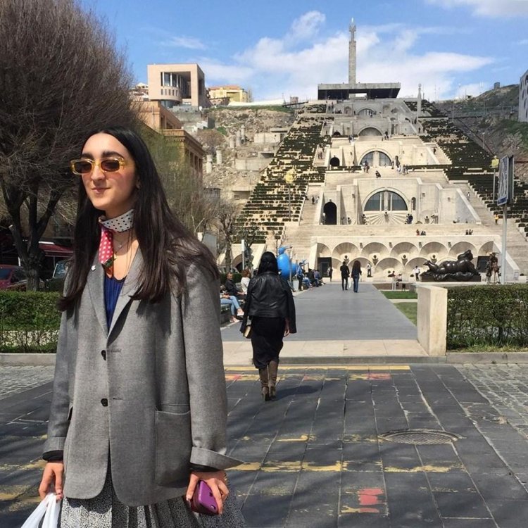 Арминэ Арутюнян Gucci